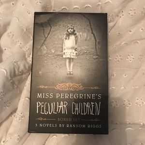 NWOT Miss Peregrine’s Peculiar Children Book Set